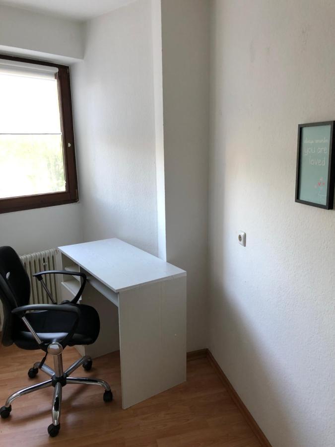 Ruhige Und Erholsame Wohnung Mit Balkon Гьотинген Екстериор снимка